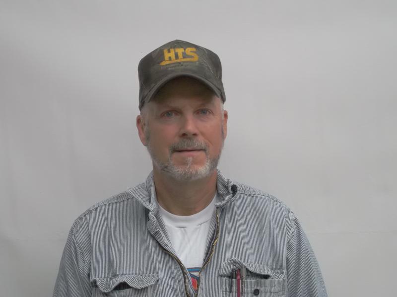 faculty pic - Bob Revell