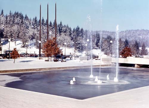 Fountain and Main Entrance to Campus Photograph taken in December 1972 Photographer: Emily Sachs
