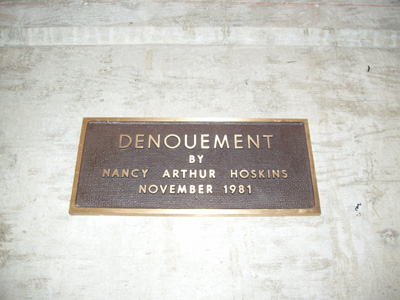 Name plate for 'Denouement' by Nancy Arthur Hoskins Name plate for the piece 'Denouement' by Nancy Arthur Hoskins - a Woven fabric, wool installation