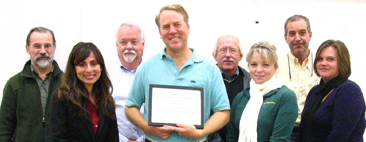 David Duemler, Faculty, Social Science, Center in blue.