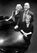 picture of Siri Vik, Gene Chin, and Alison Slade at piano