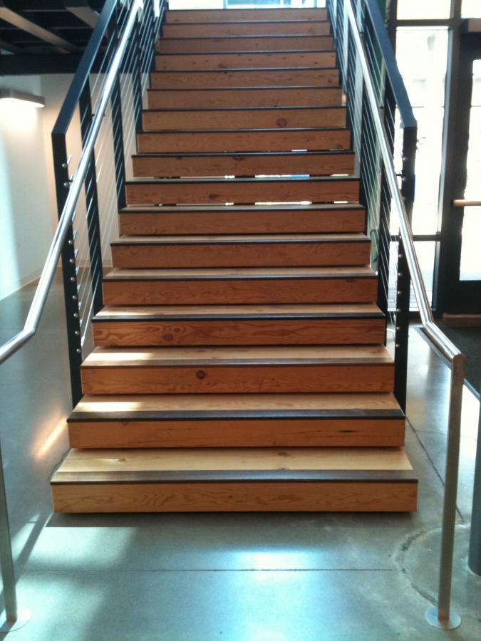 Building 30 stairs use reclaimed lumber